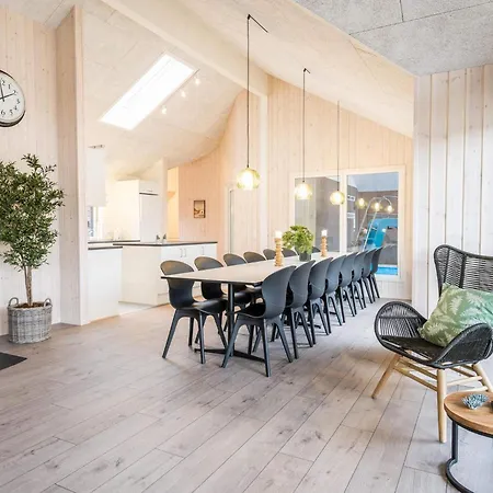 Ferienhaus 16 Person In *